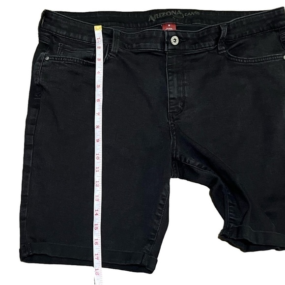 Arizona Jeans Co Black Cuffed Denim Jeans Junior’s Size 19 - Picture 8 of 10